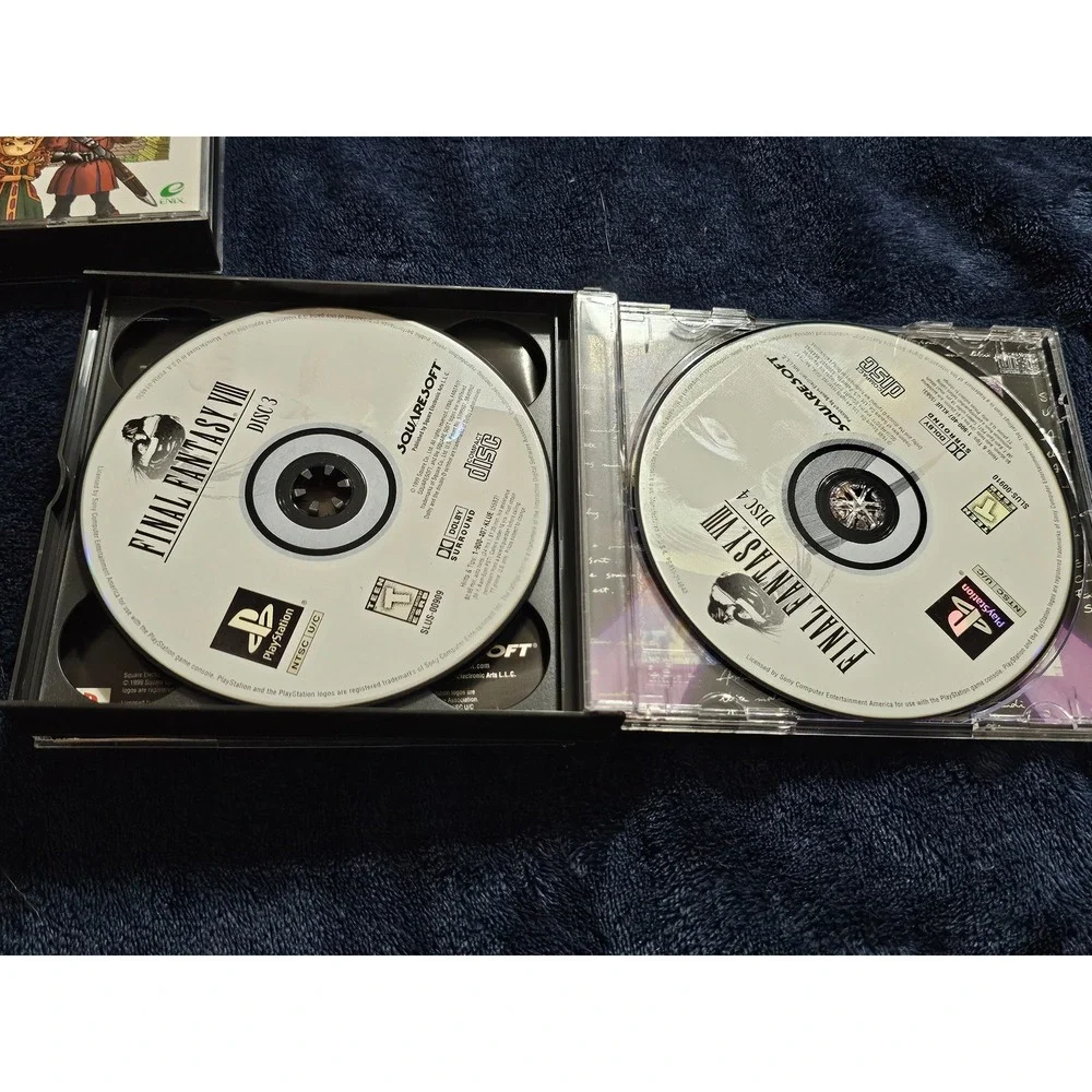 Final Fantasy VIII 8 PS1 PlayStation Greatest Hits 4-Disc Set Squaresoft RPG